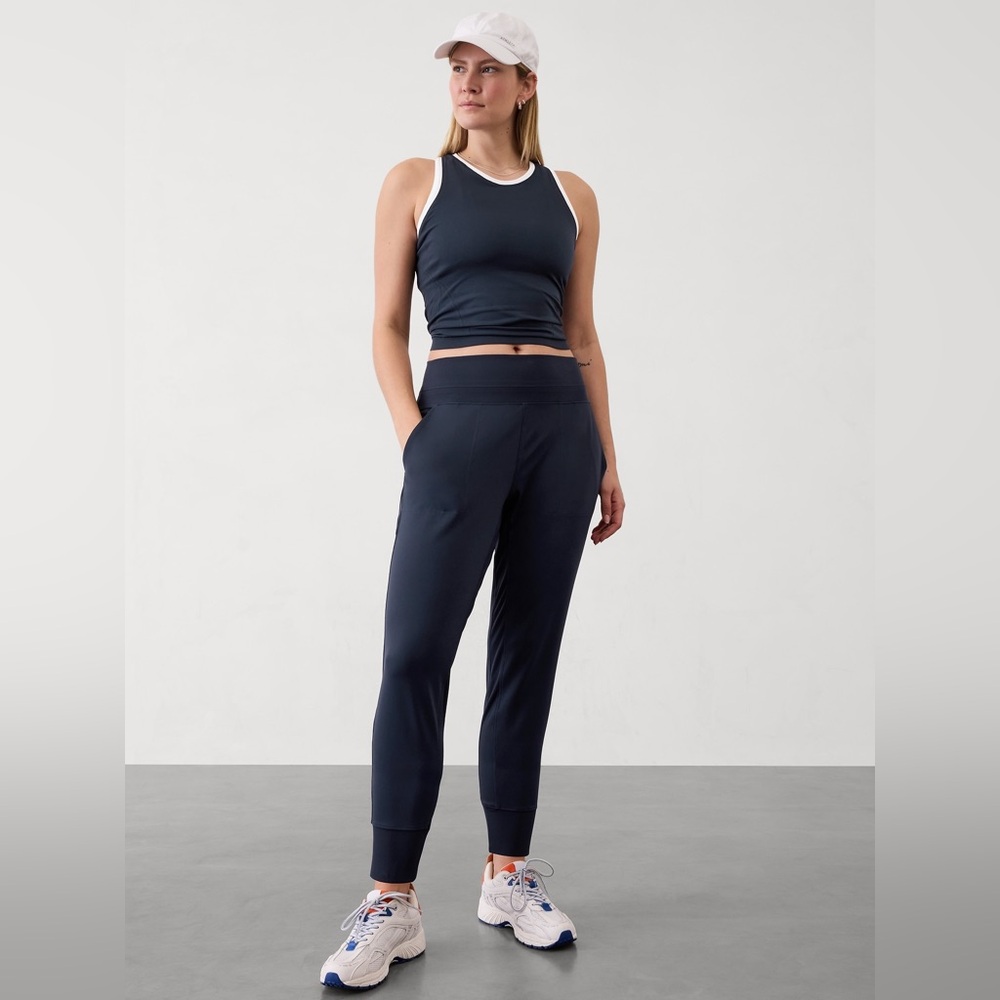 Athleta Women’s Venice High Rise Jogger